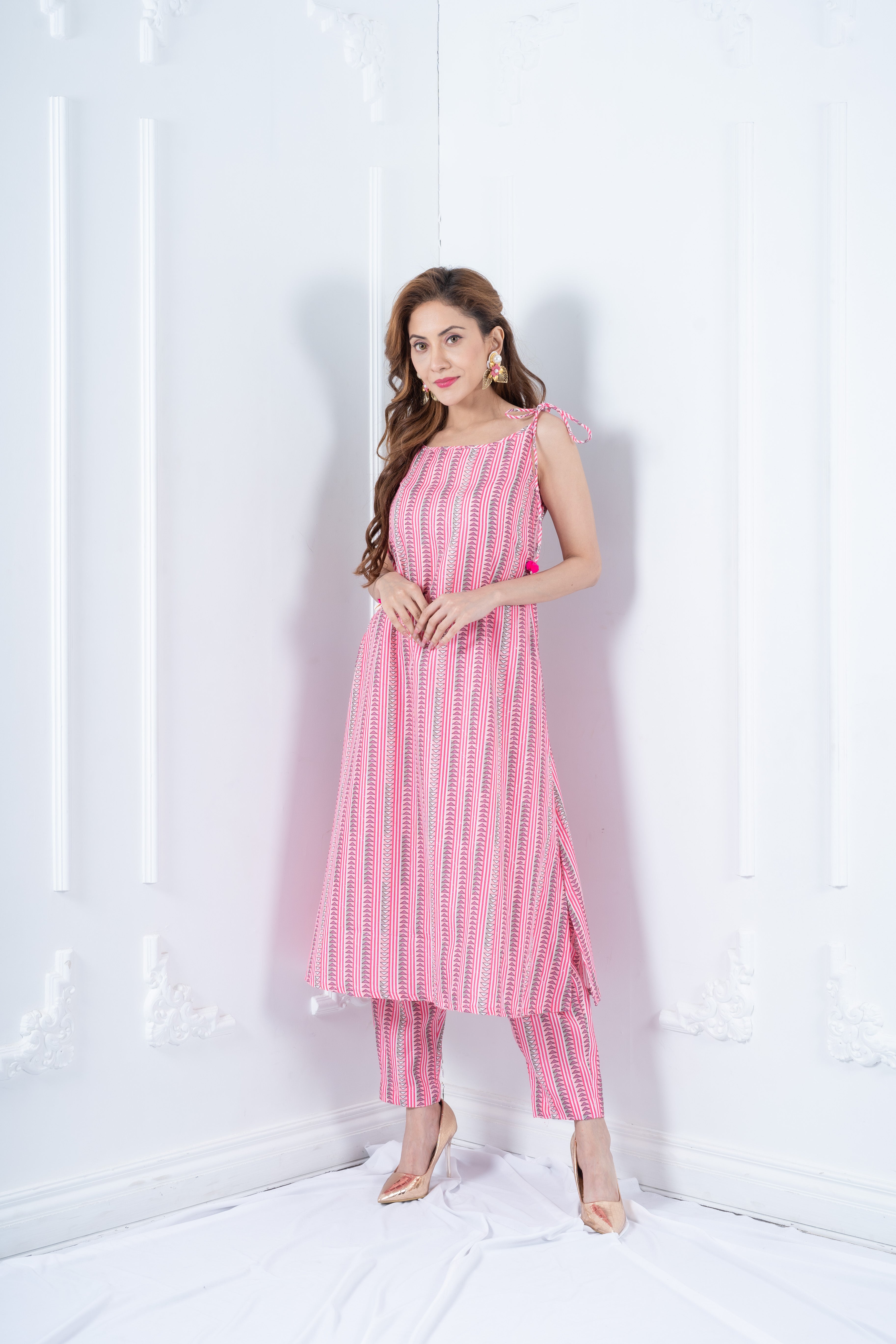 Pink Geometric Printed Kurta Set